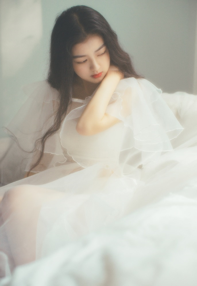 Nhiếp ảnh gia 9X vừa chụp hình đẹp, vừa xinh như hot girl